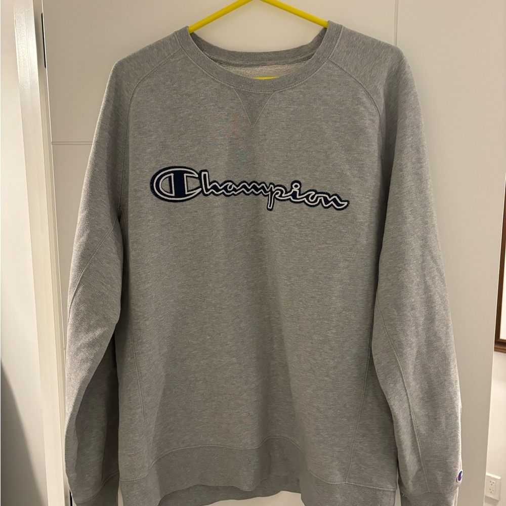 Champion Men's Crewneck Gray Sweater